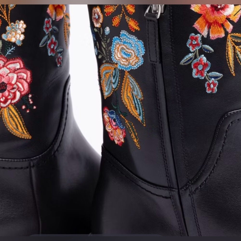 🤩 Johnny Was Bianca Black Tall Shaft Boots with Floral Embroidery. Size 10. - Picture 3 of 8